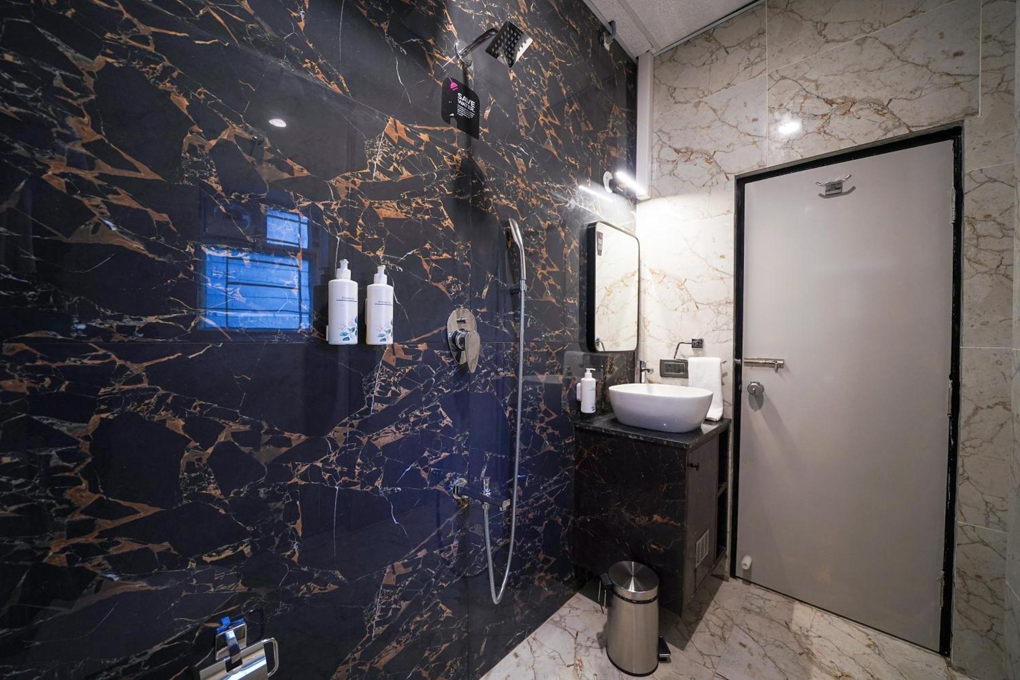 Olive Zip Sanjay Nagar By Embassy Group Hotel บังกาลอร์ ภายนอก รูปภาพ
