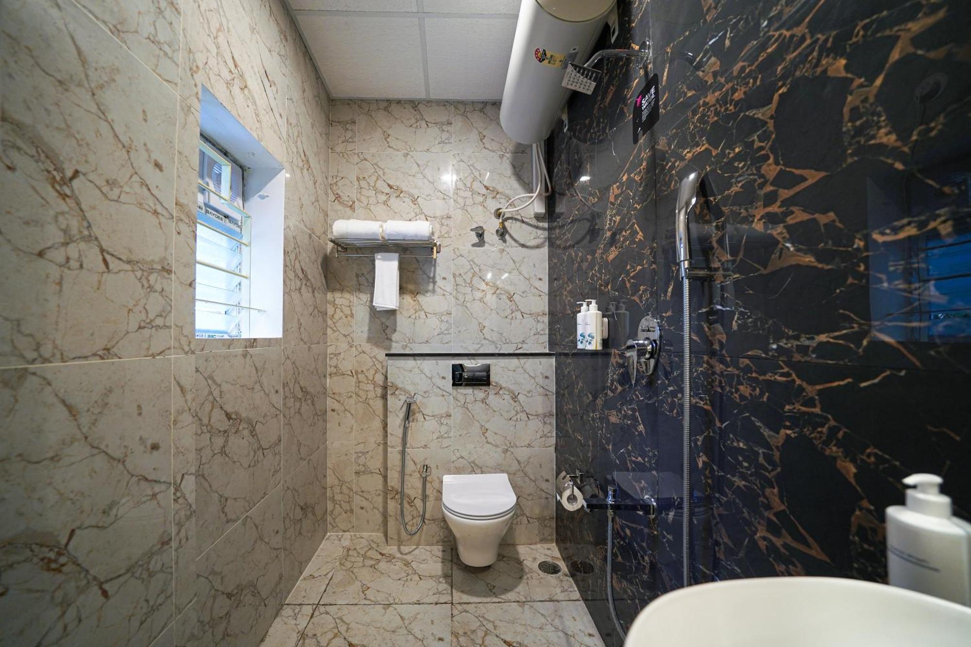 Olive Zip Sanjay Nagar By Embassy Group Hotel บังกาลอร์ ภายนอก รูปภาพ